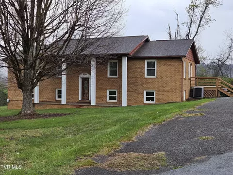 255 Swords Creek Road Honaker Va 24260, Honaker, VA 24260