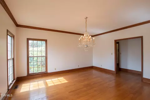 Living - 216 Trail Raod Road Bristol Va 24201, Bristol, VA 24201 photo 3 of 3