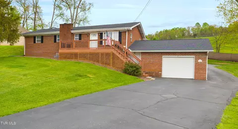 205 Kaluna Avenue Bluff City Tn 37618, Bluff City, TN 37618