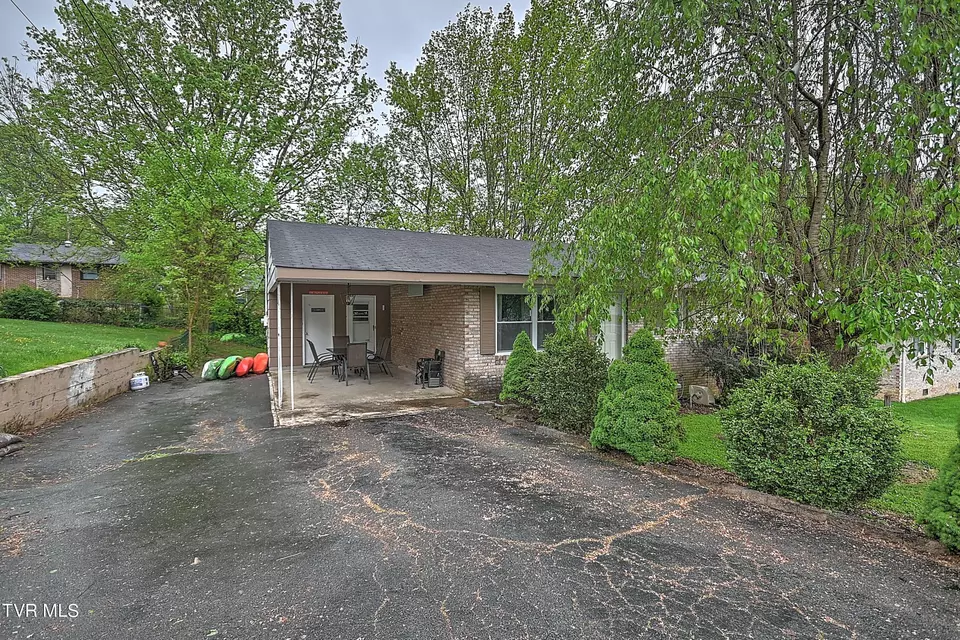 Exterior - 610 Bradley Street Elizabethton Tn 37643, Elizabethton, TN 37643 photo 10 of 10