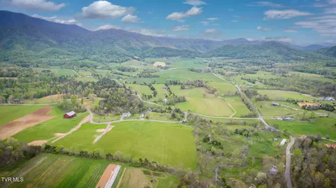 2 Woolsey College Road Greeneville Tn 37743, Greeneville, TN 37743