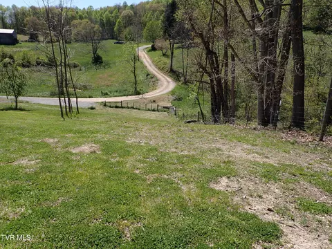 View/Area - 23243 Peyton Drive Bristol Va 24202, Bristol, VA 24202 photo 2 of 3