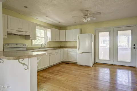 110 Jefferson Street Erwin Tn 37650, Erwin, TN 37650 photo 9
