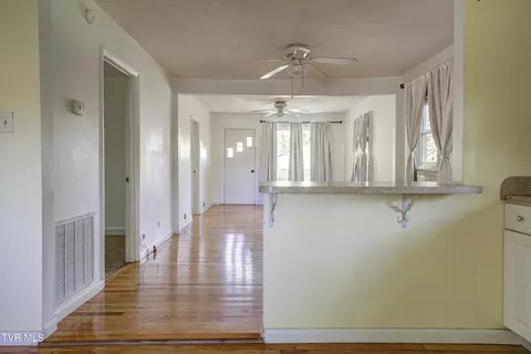 110 Jefferson Street Erwin Tn 37650, Erwin, TN 37650 photo 8