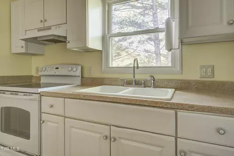 110 Jefferson Street Erwin Tn 37650, Erwin, TN 37650 photo 12