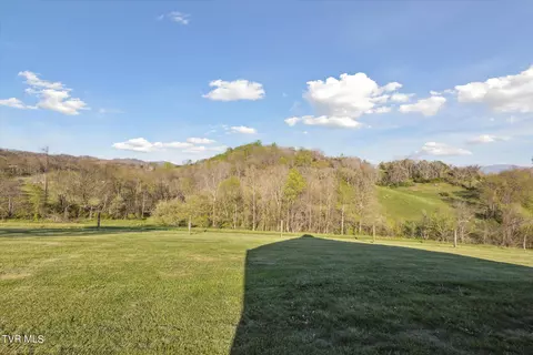 Exterior - 10175 Old Mill Road Road Glade Spring Va 24340, Glade Spring, VA 24340 photo 7 of 10
