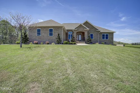 371 Beulah Land Drive Bluff City Tn 37618, Bluff City, TN 37618