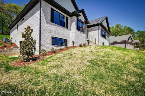 357 Gransley Court Gray Tn 37615, Gray, TN 37615 photo 2