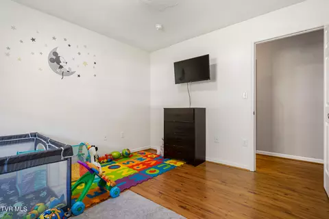 Bedroom - 3422 Gap Creek Road Hampton Tn 37658, Hampton, TN 37658 photo 2 of 6