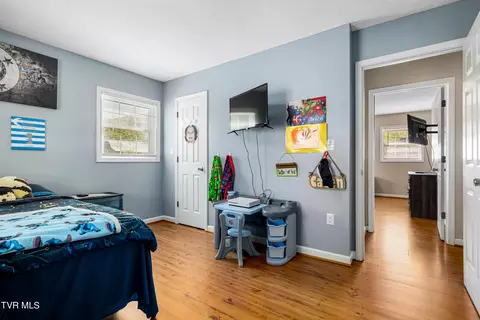 Bedroom - 3422 Gap Creek Road Hampton Tn 37658, Hampton, TN 37658 photo 4 of 6