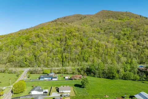 View/Area - 3422 Gap Creek Road Hampton Tn 37658, Hampton, TN 37658 photo 6 of 9