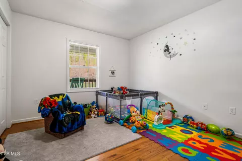 Bedroom - 3422 Gap Creek Road Hampton Tn 37658, Hampton, TN 37658 photo 1 of 6
