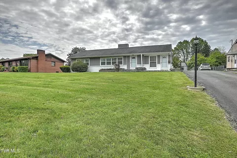 1803 Lee Highway Bristol Va 24201, Bristol, VA 24201