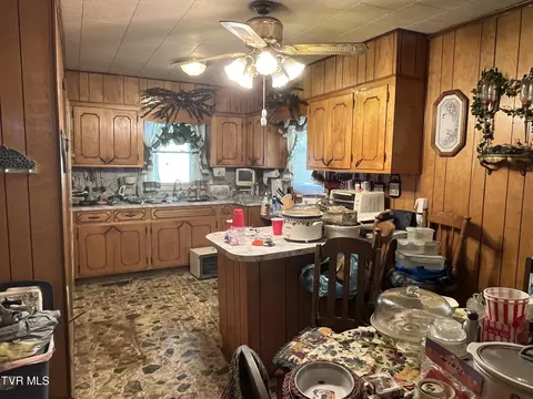 3115 Fairview Rd Duffield Va 24244, Duffield, VA 24244 photo 9