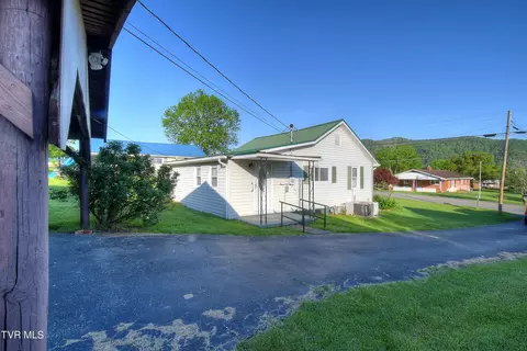 1518 Chestoa Pike Erwin Tn 37650, Erwin, TN 37650 photo 4