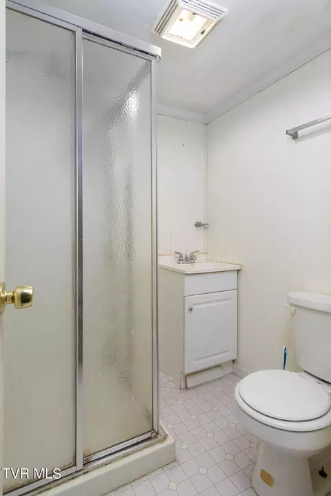 212 3rd Street Erwin Tn 37650, Erwin, TN 37650 photo 23