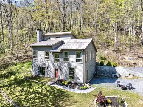201 Dolan Hollow Road Roan Mountain Tn 37687, Roan Mountain, TN 37687