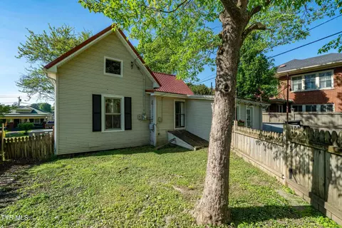 419 W Maple Street Johnson City Tn 37604, Johnson City, TN 37604 photo 28