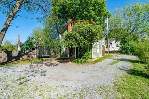 419 W Maple Street Johnson City Tn 37604, Johnson City, TN 37604 photo 32