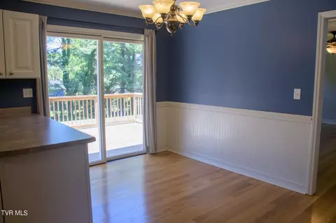 Dining - 19545 Mccray Drive Abingdon Va 24211, Abingdon, VA 24211 photo 1 of 1