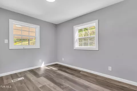 Bedroom - 8740 Bean Gap Road Pound Va 24279, Pound, VA 24279 photo 2 of 4