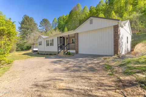 8740 Bean Gap Road Pound Va 24279, Pound, VA 24279
