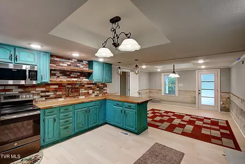 144 John Glover Road Hampton Tn 37658, Hampton, TN 37658 photo 14