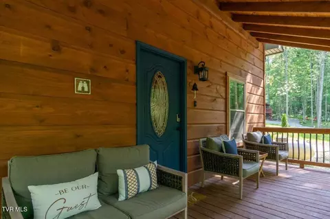 1763 Dennis Cove Road Hampton Tn 37658, Hampton, TN 37658 photo 4