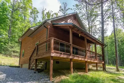 1763 Dennis Cove Road Hampton Tn 37658, Hampton, TN 37658 photo 2