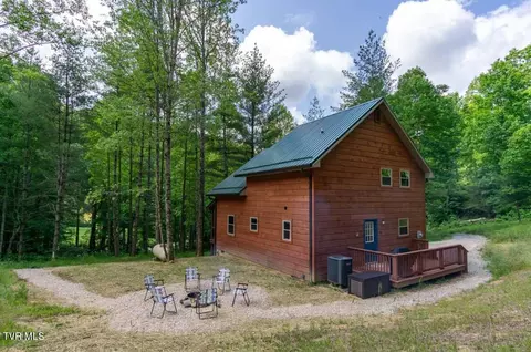 1763 Dennis Cove Road Hampton Tn 37658, Hampton, TN 37658 photo 20