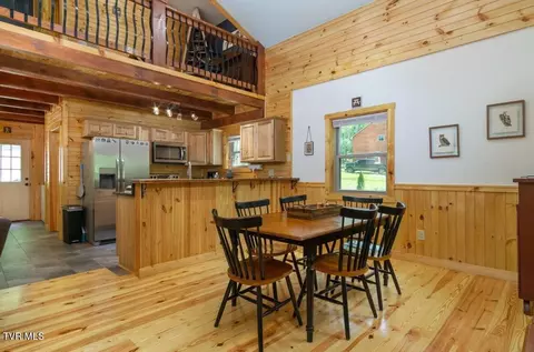 1763 Dennis Cove Road Hampton Tn 37658, Hampton, TN 37658 photo 5