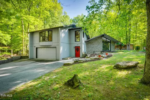 117 Lakeside Drive Gray Tn 37615, Gray, TN 37615