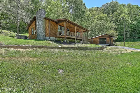 3753 Cove Creek Road Bristol Va 24202, Bristol, VA 24202