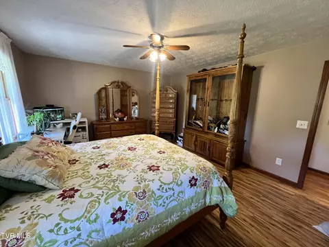 Bedroom - 312 Simerly Creek Road Hampton Tn 37658, Hampton, TN 37658 photo 3 of 12