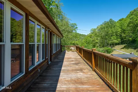 Exterior - 1102 Chain Road Honaker Va 24260, Honaker, VA 24260 photo 26 of 33