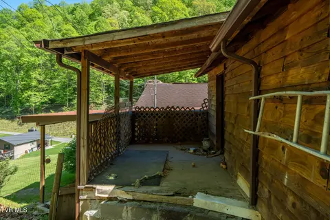 Exterior - 1102 Chain Road Honaker Va 24260, Honaker, VA 24260 photo 29 of 33