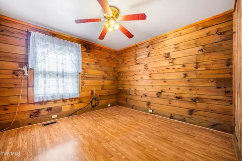 Bedroom - 1102 Chain Road Honaker Va 24260, Honaker, VA 24260 photo 1 of 4
