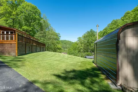 Exterior - 1102 Chain Road Honaker Va 24260, Honaker, VA 24260 photo 13 of 33
