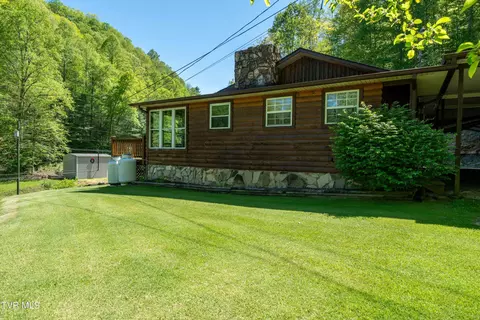 Exterior - 1102 Chain Road Honaker Va 24260, Honaker, VA 24260 photo 18 of 33