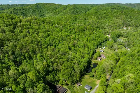 View/Area - 1102 Chain Road Honaker Va 24260, Honaker, VA 24260 photo 5 of 8