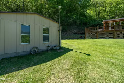 Exterior - 1102 Chain Road Honaker Va 24260, Honaker, VA 24260 photo 14 of 33