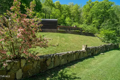 Exterior - 1102 Chain Road Honaker Va 24260, Honaker, VA 24260 photo 8 of 33