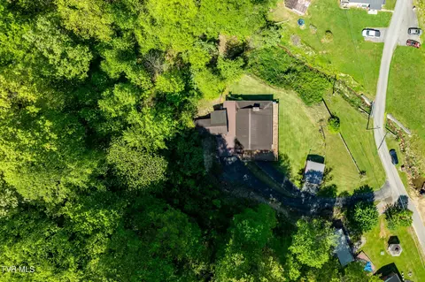 View/Area - 1102 Chain Road Honaker Va 24260, Honaker, VA 24260 photo 6 of 8