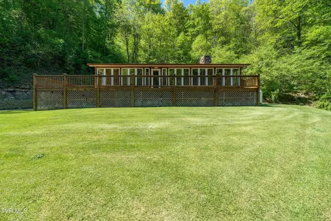 Exterior - 1102 Chain Road Honaker Va 24260, Honaker, VA 24260 photo 15 of 33