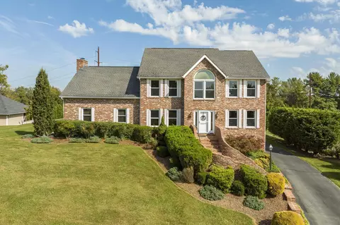 1015 Whittling Wood Drive Johnson City Tn 37601, Johnson City, TN 37601