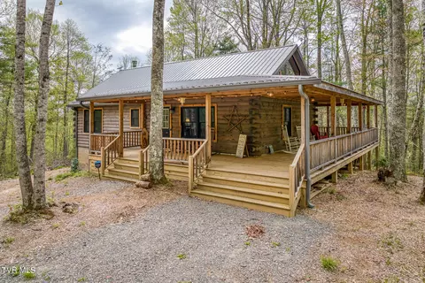 945 Old Wood Lane Mountain City Tn 37683, Mountain City, TN 37683