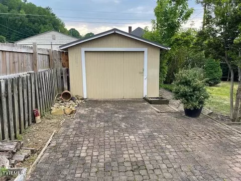 330 Catawba Street Erwin Tn 37650, Erwin, TN 37650 photo 10