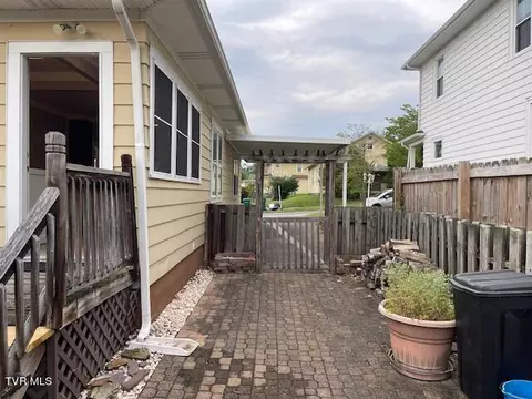 330 Catawba Street Erwin Tn 37650, Erwin, TN 37650 photo 5