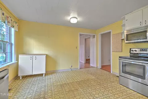 130 Cable Road Jonesborough Tn 37659, Jonesborough, TN 37659 photo 10