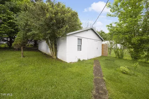 Exterior - 1530 Chestoa Pike Pike Erwin Tn 37650, Erwin, TN 37650 photo 8 of 12